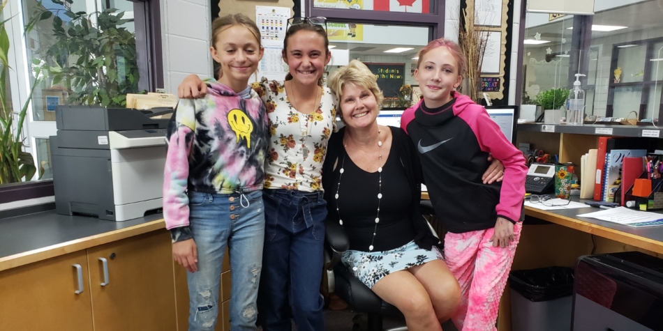 Mrs. Hnatiuk & Students!